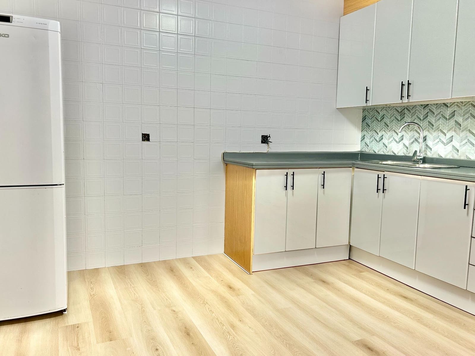 4 slaapkamer Appartement te koop in Torrevieja - € 380.000 (Ref: 9983437)