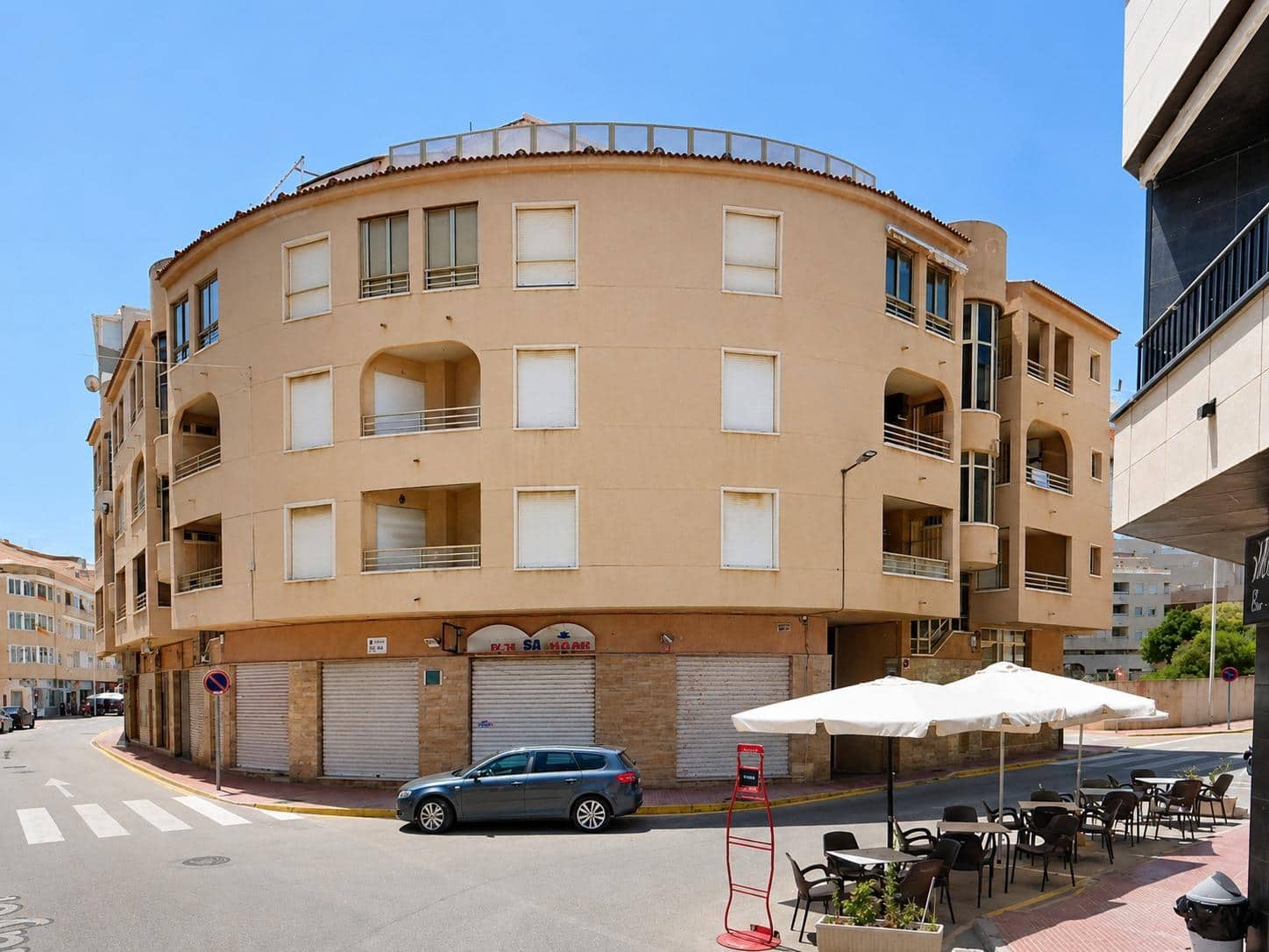 2 sovrum Lägenhet till salu i Torrevieja - 129 900 € (Ref: 9983438)