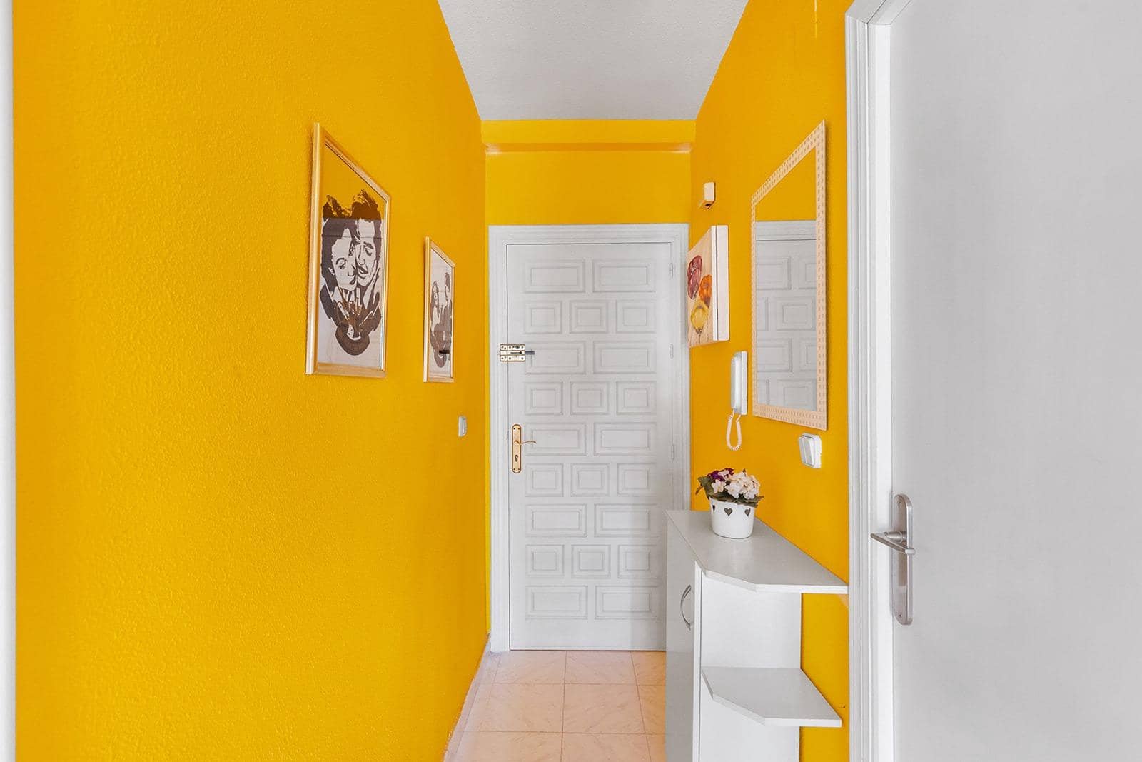 1 sovrum Lägenhet till salu i Torrevieja - 143 900 € (Ref: 9983439)