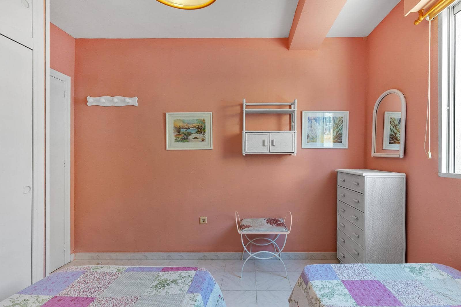 1 sovrum Lägenhet till salu i Torrevieja - 143 900 € (Ref: 9983439)