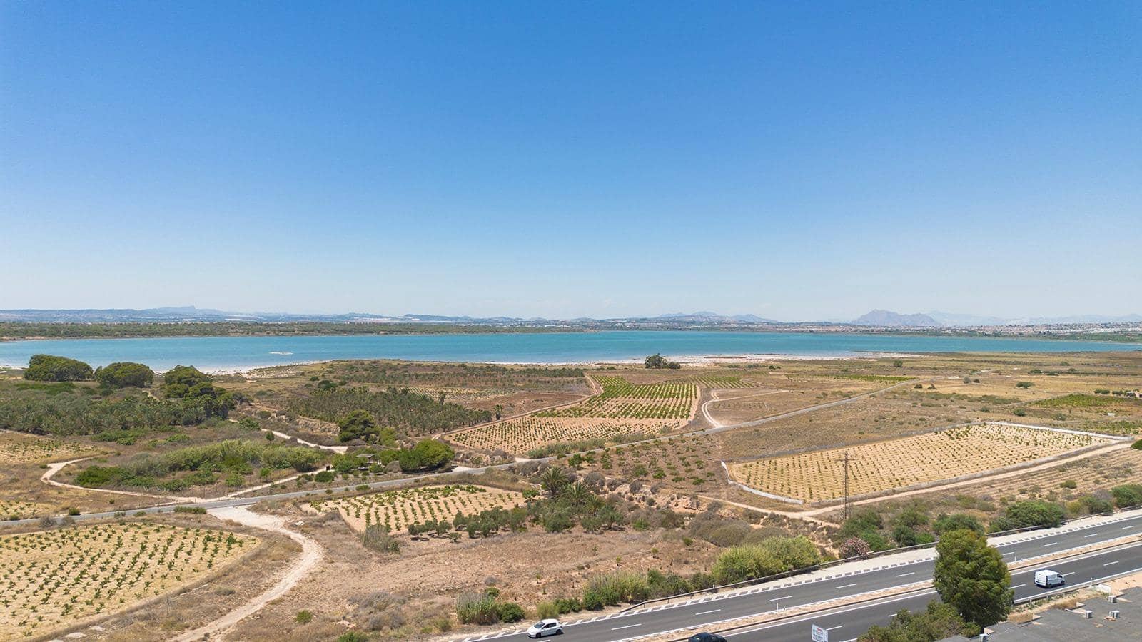 1 sovrum Lägenhet till salu i Torrevieja - 143 900 € (Ref: 9983439)