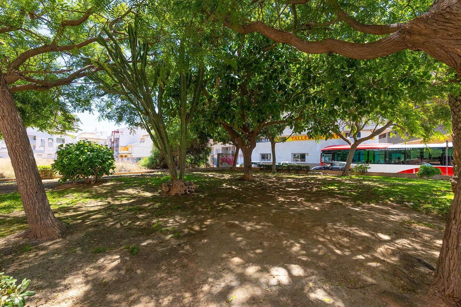 1 sovrum Lägenhet till salu i Torrevieja - 143 900 € (Ref: 9983439)