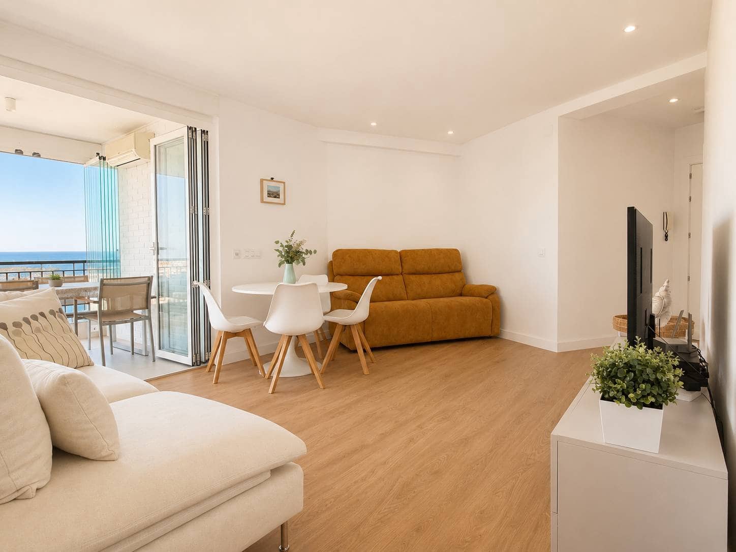 3 makuuhuone Huoneisto myytävänä paikassa Orihuela Costa - 475 000 € (Ref: 9983462)