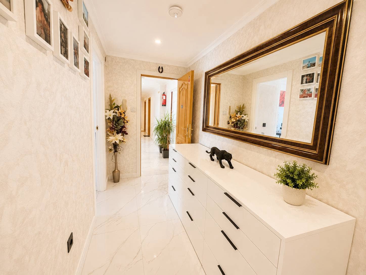 4 quarto Apartamento para venda em Torrevieja - 349 000 € (Ref: 9983464)