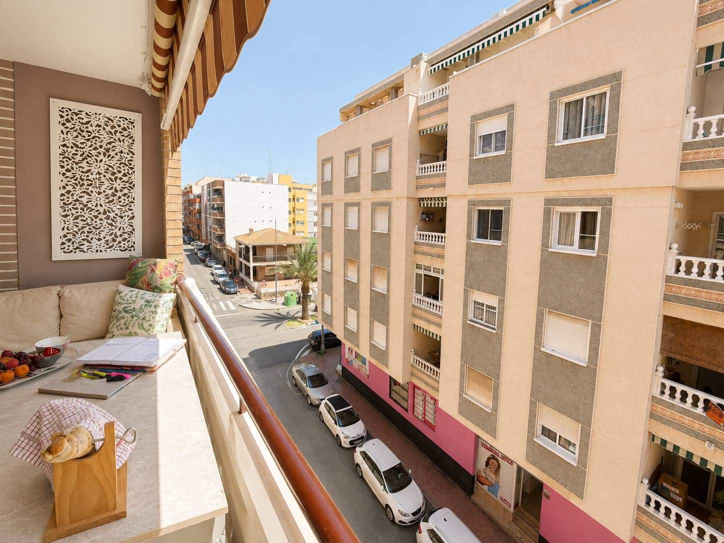 4 quarto Apartamento para venda em Torrevieja - 349 000 € (Ref: 9983464)