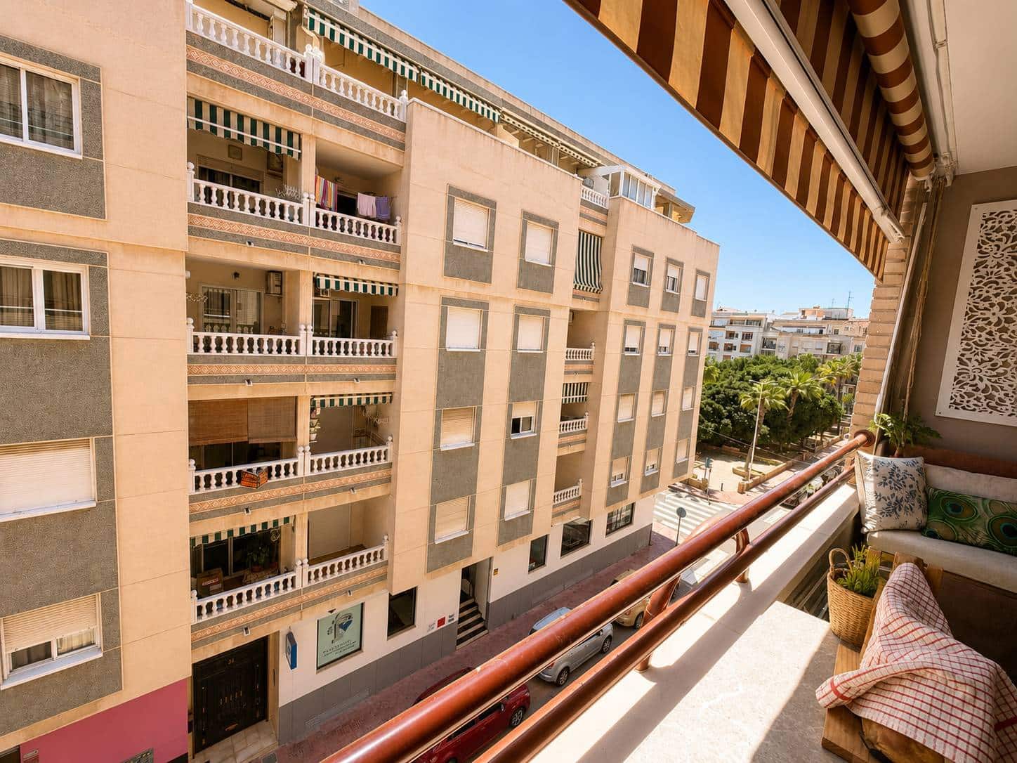 4 quarto Apartamento para venda em Torrevieja - 349 000 € (Ref: 9983464)