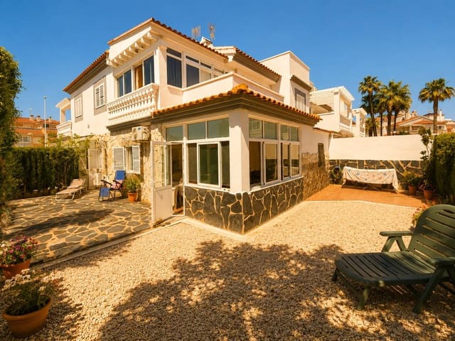 3 soveværelse Byhus til salg i La Zenia, Orihuela - € 349.000 (Ref: 9983465)