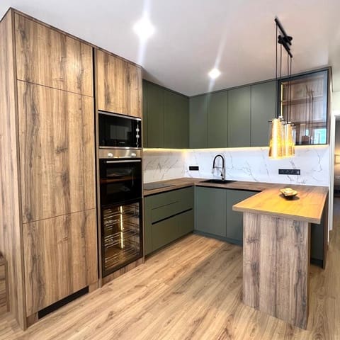 Bungalow de 2 habitaciones en Torrevieja en venta - 249.000 € (Ref: 9983467)