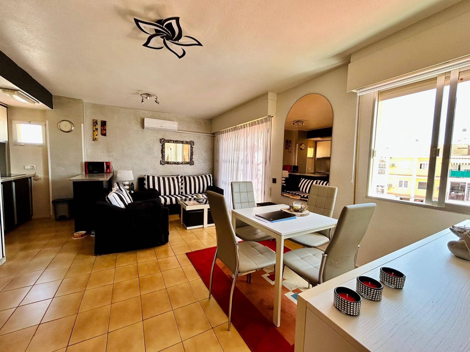 1 slaapkamer Appartement te koop in La Veleta - € 159.000 (Ref: 9983468)