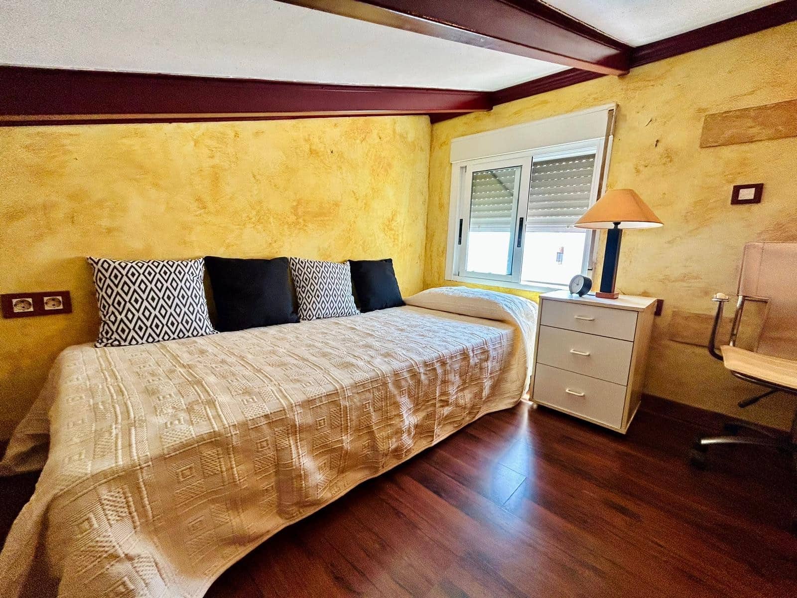 1 slaapkamer Appartement te koop in La Veleta - € 159.000 (Ref: 9983468)