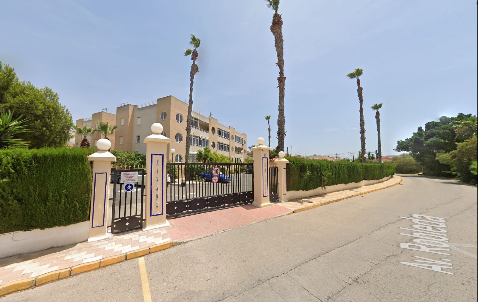 2 soverom Leilighet til salgs i Torrevieja - € 116 950 (Ref: 9983469)