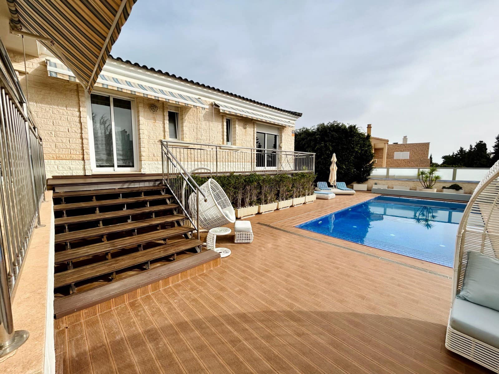5 Zimmer Villa zu verkaufen in La Mata - 1.117.000 € (Ref: 9983470)