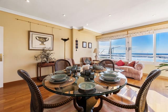 4 bedroom Apartment for sale in Centro - Muelle Pesquero, Torrevieja - € 499,000 (Ref: 9983482)