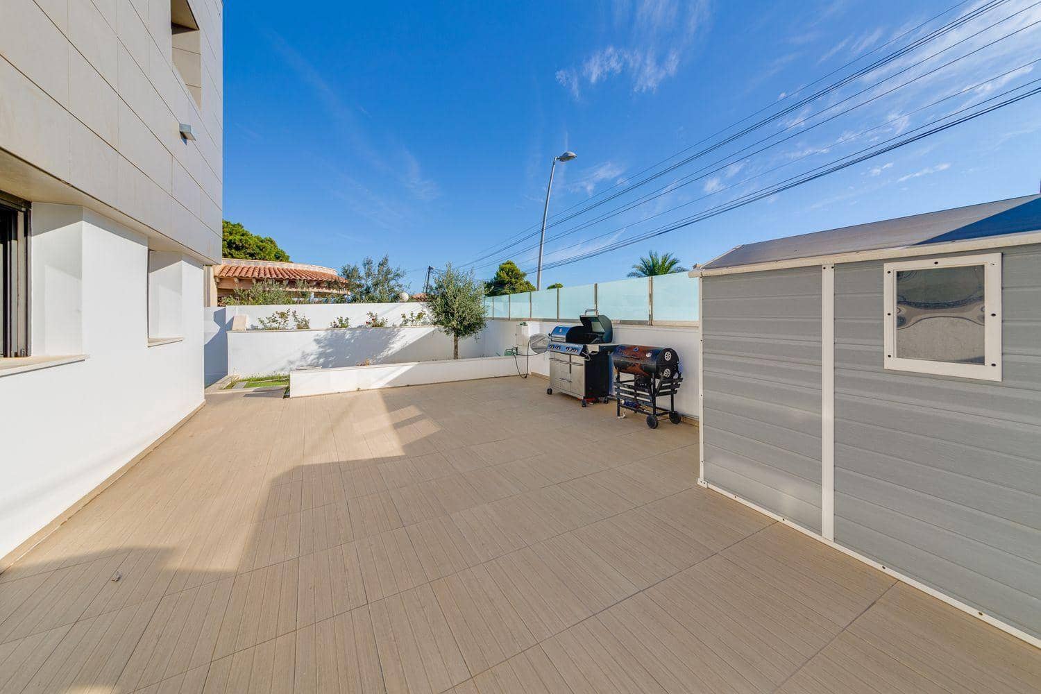 3 soveværelse Villa til salg i Torrevieja - € 1.275.000 (Ref: 9983483)