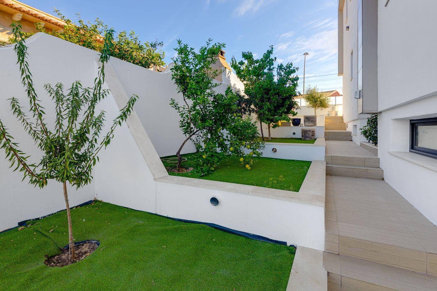 3 soveværelse Villa til salg i Torrevieja - € 1.275.000 (Ref: 9983483)