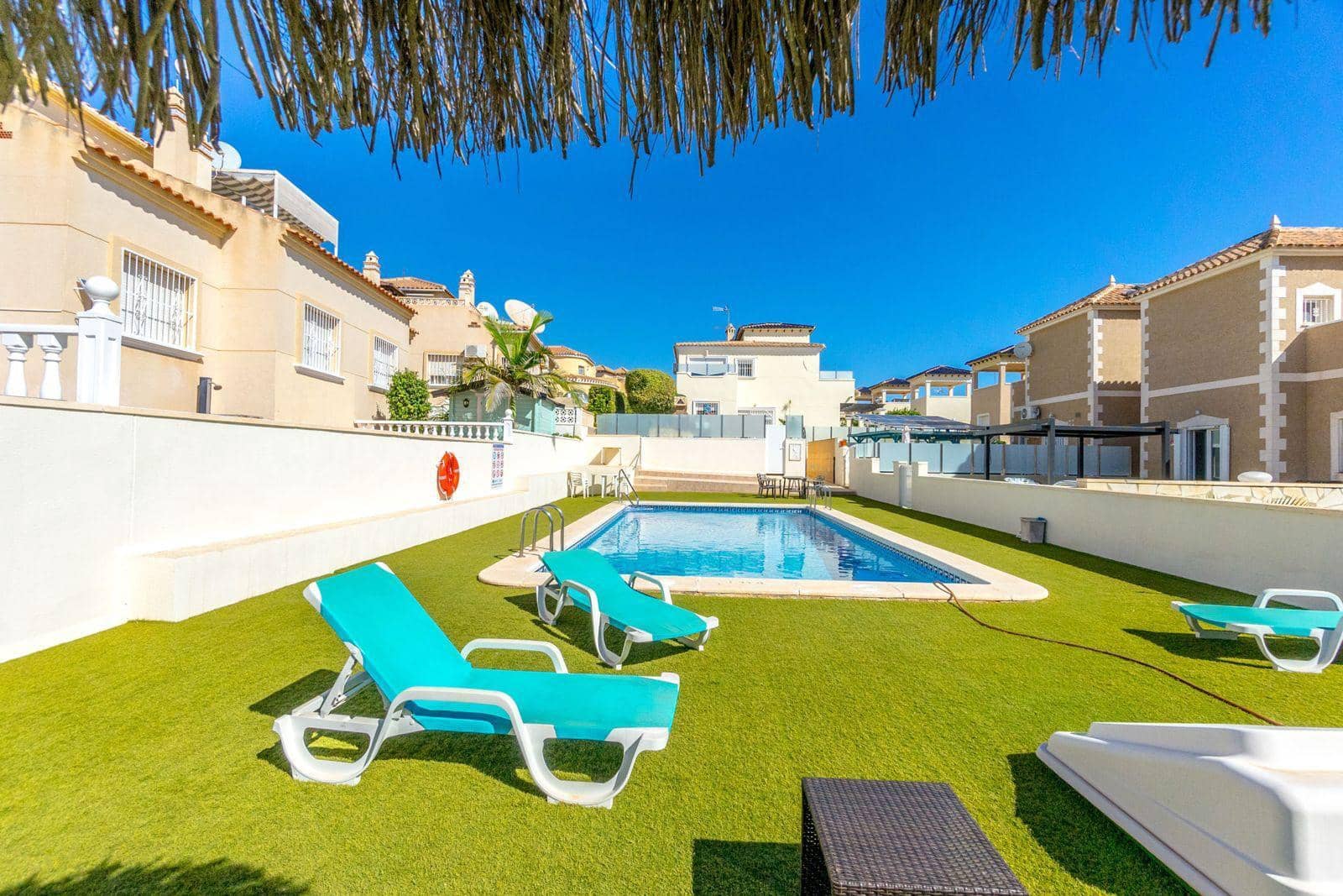 3 soverom Villa til salgs i Orihuela Costa - € 295 000 (Ref: 9983485)