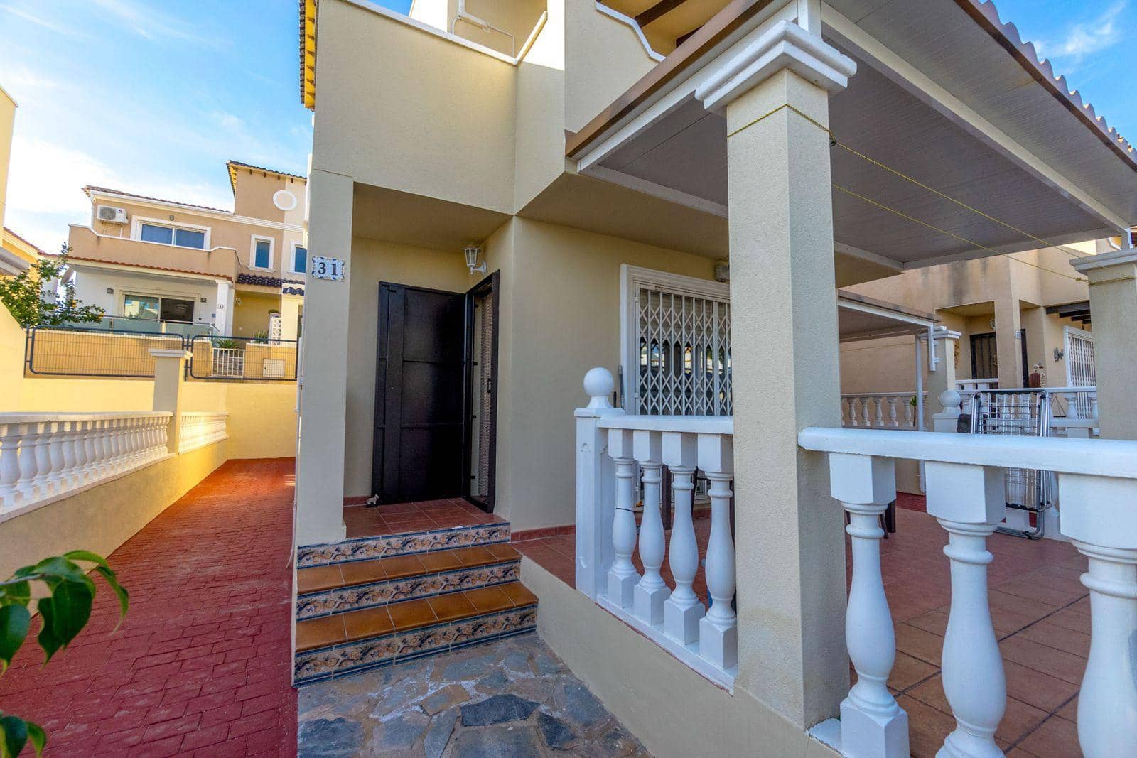 3 soverom Villa til salgs i Orihuela Costa - € 295 000 (Ref: 9983485)