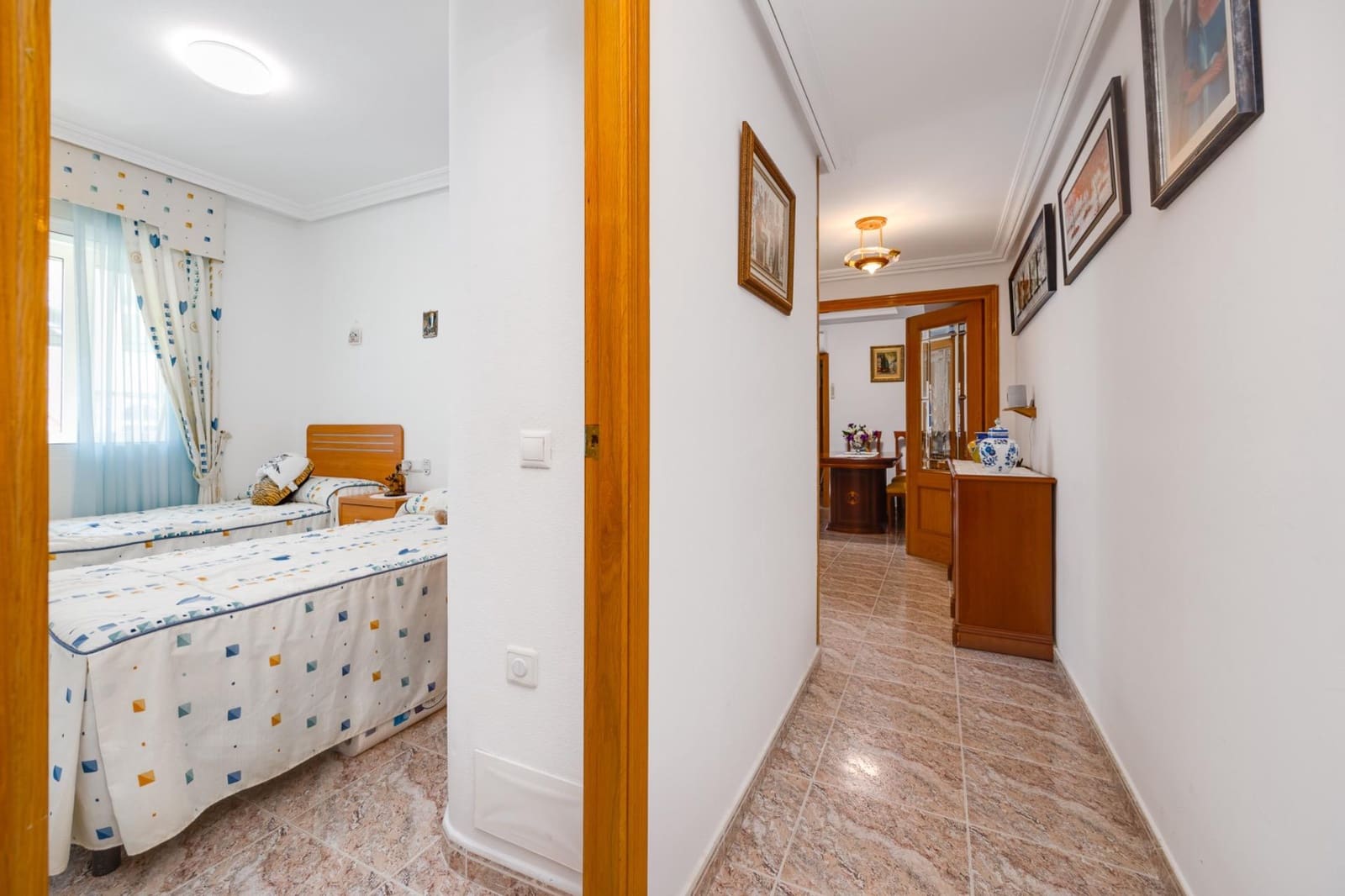 3 Zimmer Apartment zu verkaufen in Torrevieja - 179.900 € (Ref: 9983490)