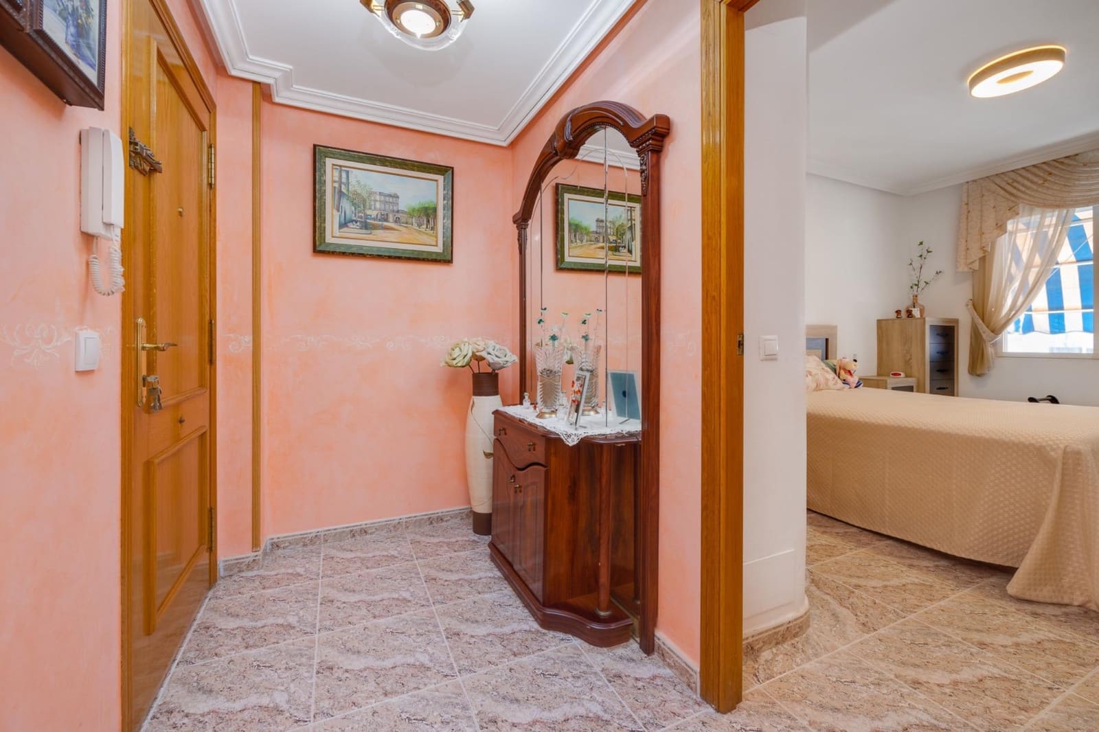 3 Zimmer Apartment zu verkaufen in Torrevieja - 179.900 € (Ref: 9983490)