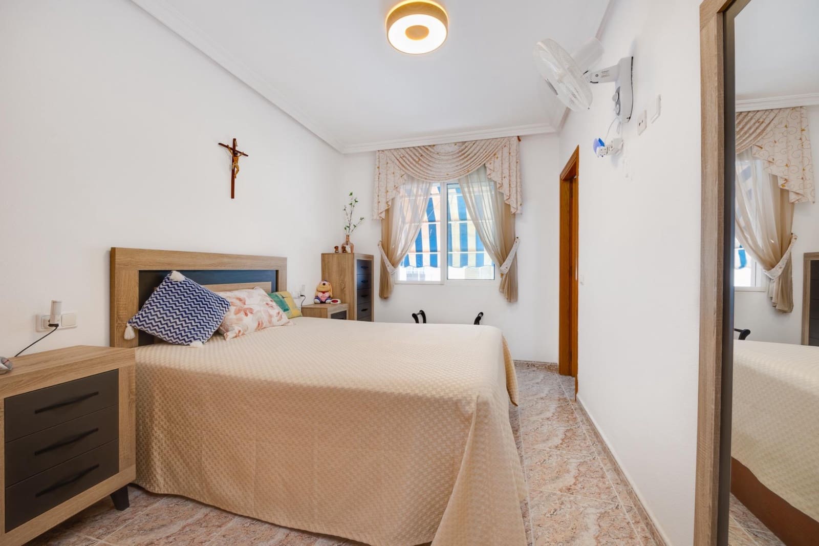 3 Zimmer Apartment zu verkaufen in Torrevieja - 179.900 € (Ref: 9983490)