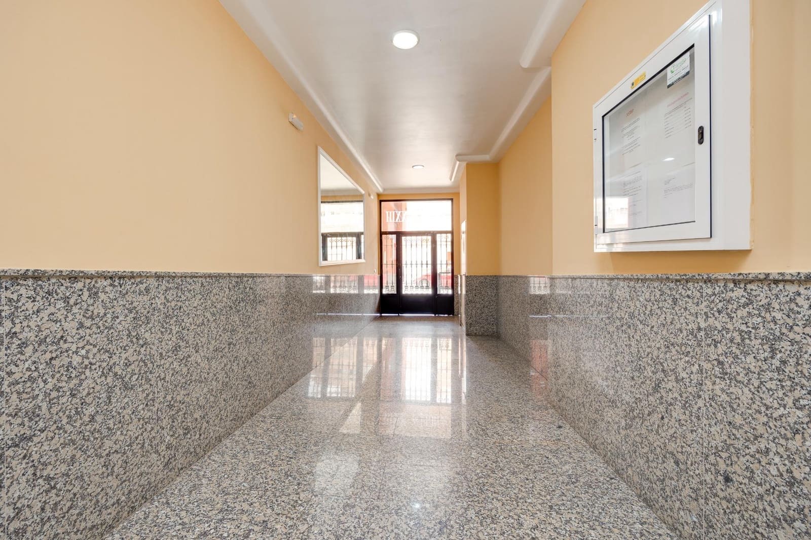 1 soveværelse Penthouse til salg i Torrevieja - € 140.000 (Ref: 9983492)