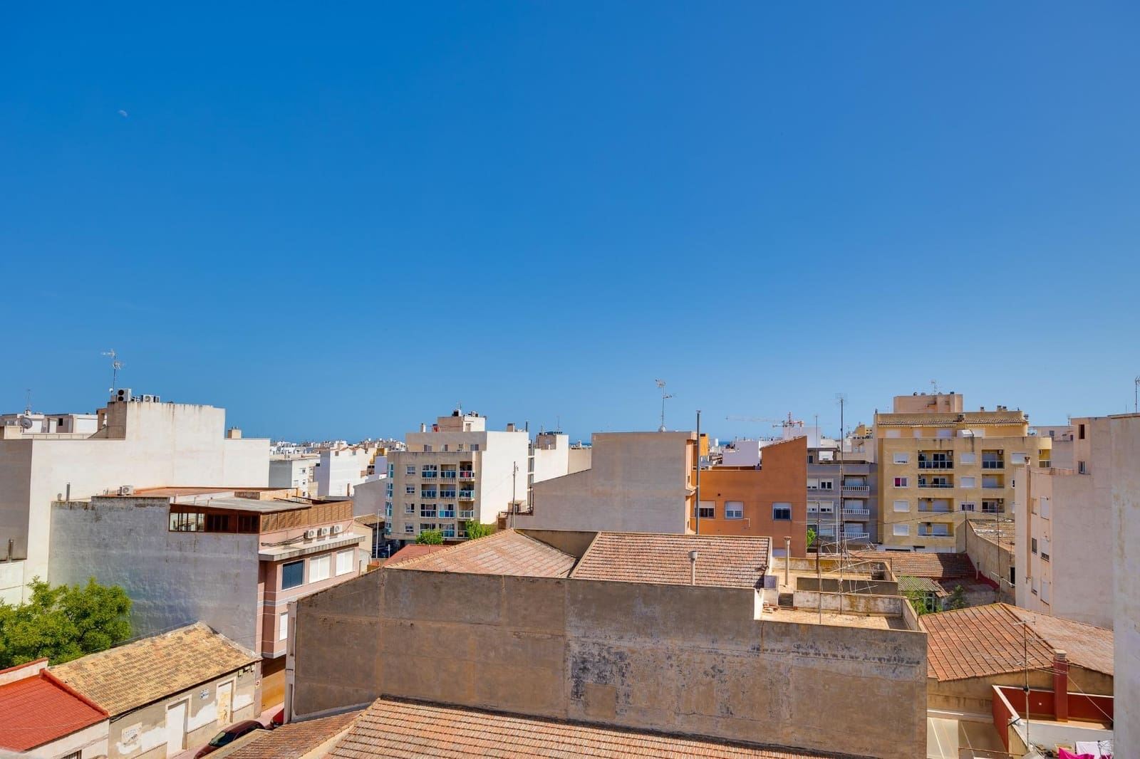1 soveværelse Penthouse til salg i Torrevieja - € 140.000 (Ref: 9983492)