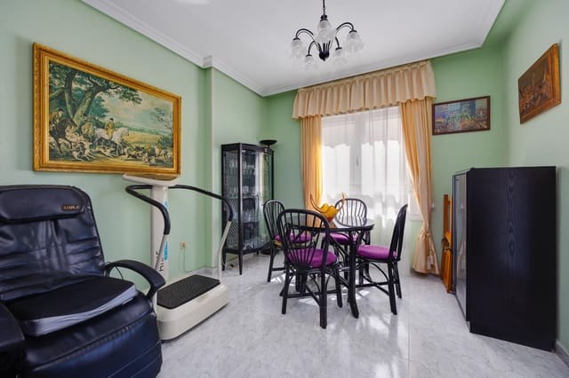 3 bedroom Apartment for sale in Antonio Machado, Torrevieja - € 205,000 (Ref: 9983493)