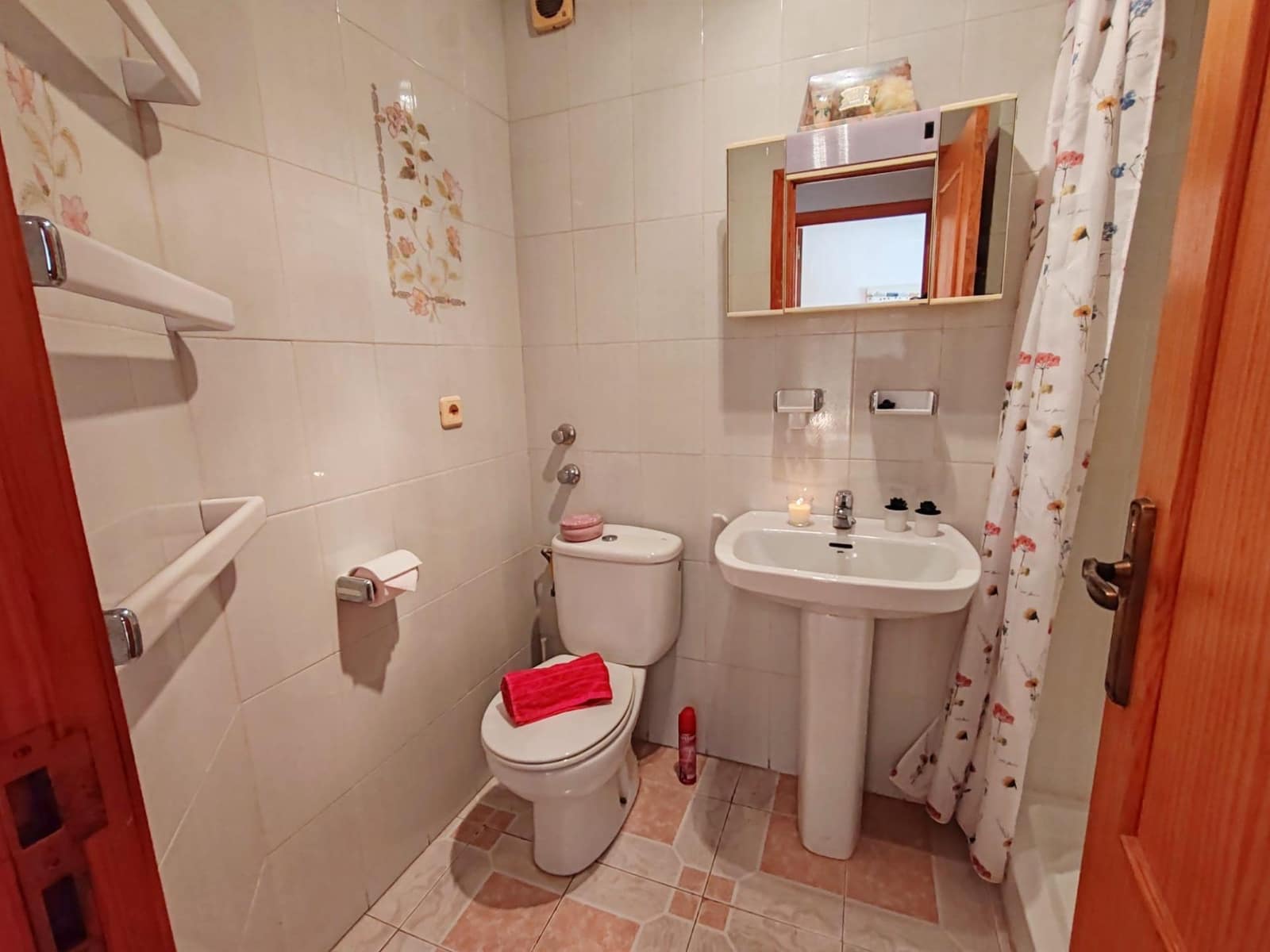 2 Zimmer Apartment zu verkaufen in Torrevieja - 124.900 € (Ref: 9983495)