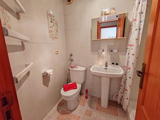 2 soveværelse Lejlighed til salg i Avenida Habaneras - Curva de Palangre, Torrevieja - € 124.900 (Ref: 9983495)