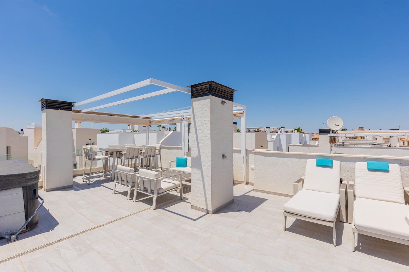3 soveværelse Villa til salg i Orihuela Costa - € 590.000 (Ref: 9983497)