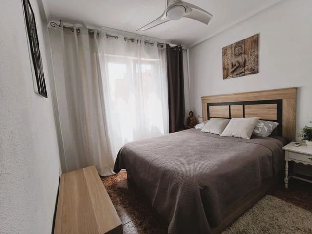 2 sovrum Lägenhet till salu i Torrevieja - 169 900 € (Ref: 9983498)