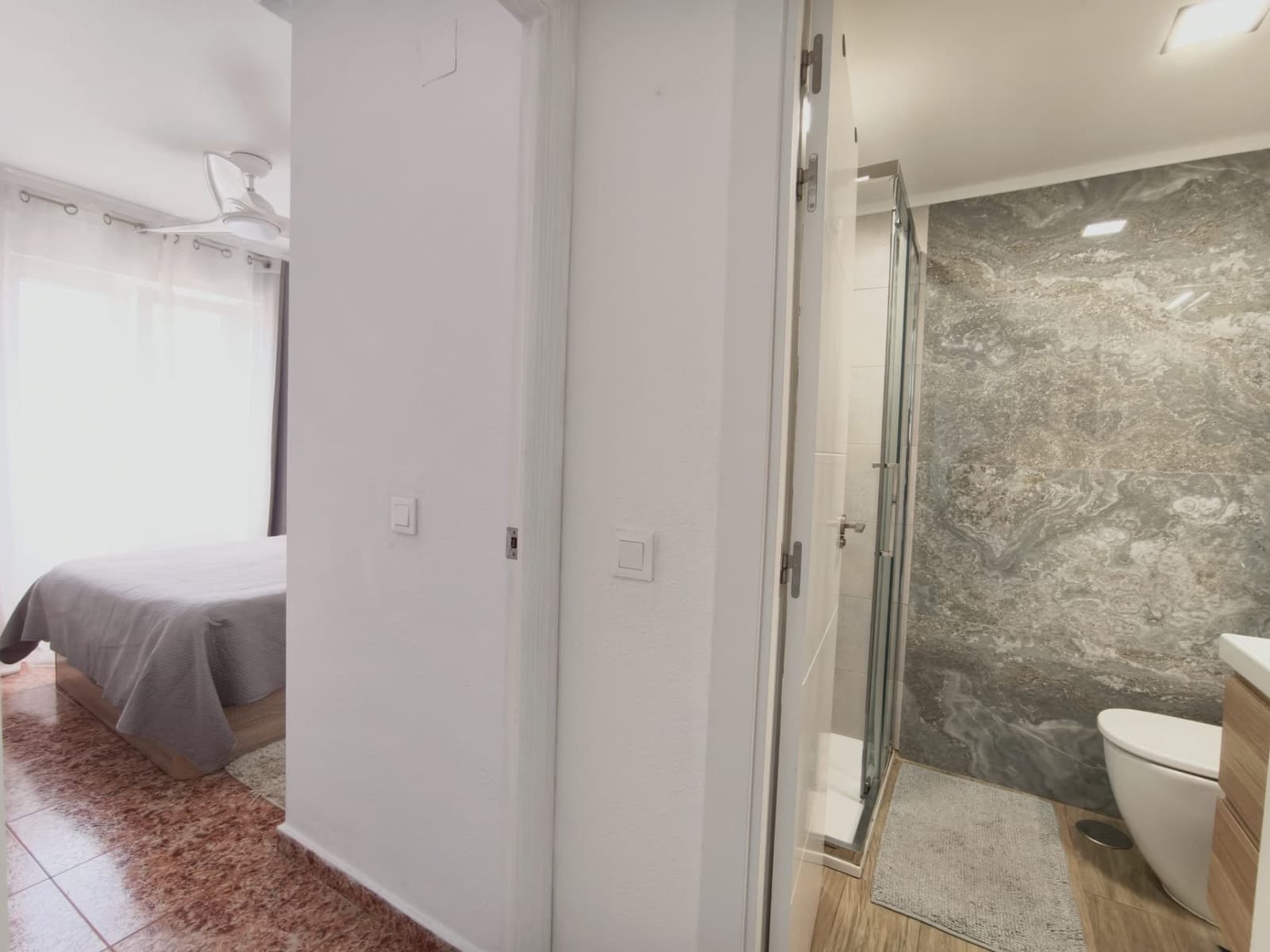 2 sovrum Lägenhet till salu i Torrevieja - 169 900 € (Ref: 9983498)