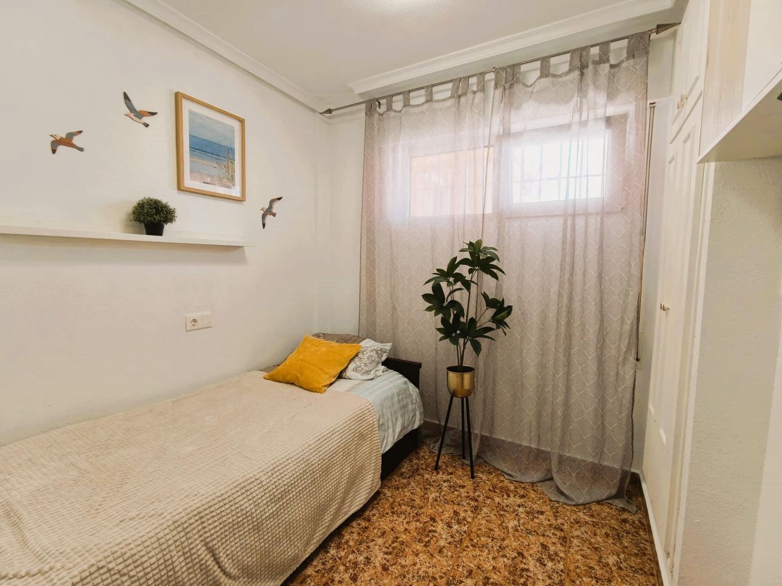 2 sovrum Lägenhet till salu i Torrevieja - 169 900 € (Ref: 9983498)