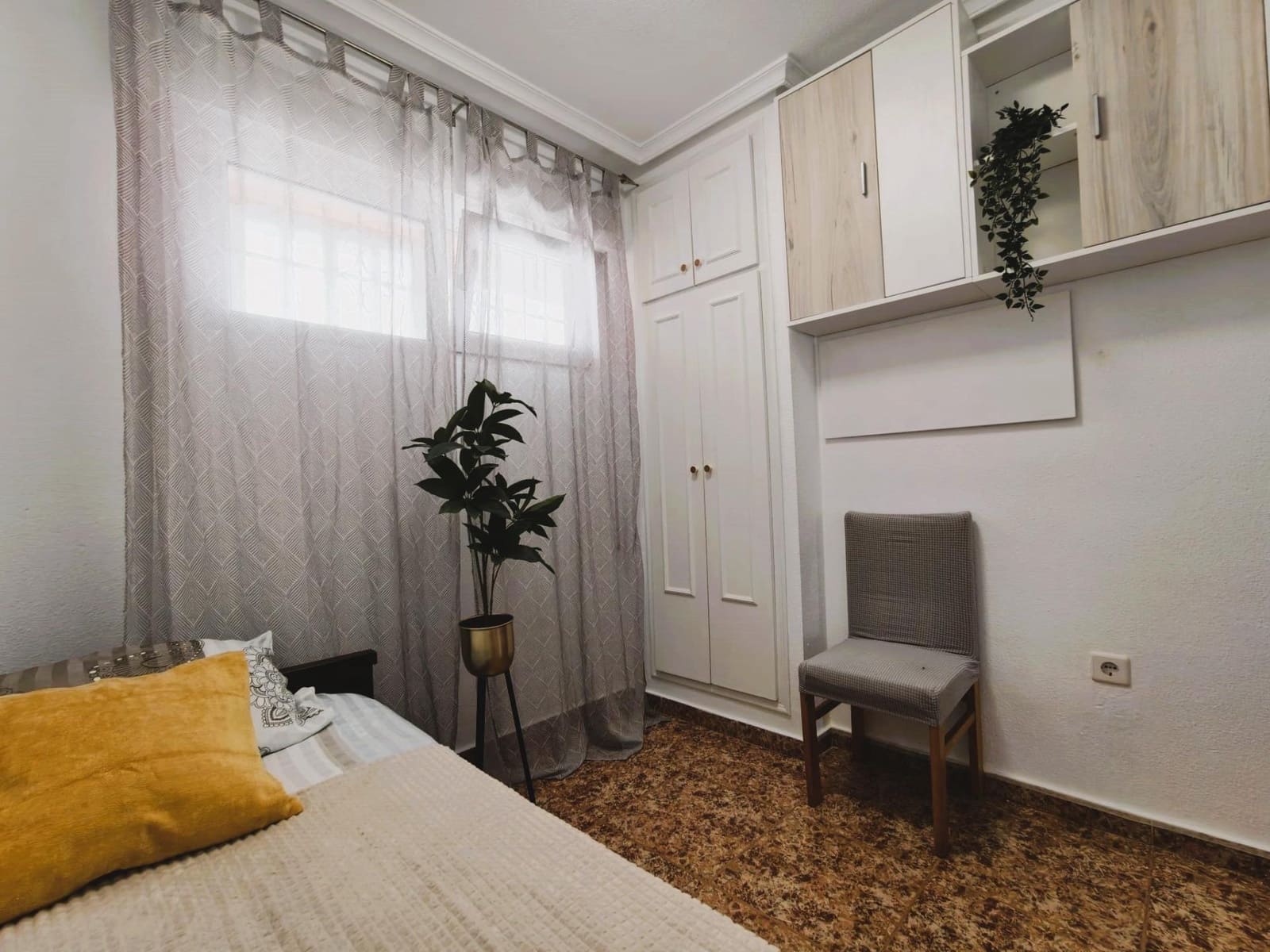 2 sovrum Lägenhet till salu i Torrevieja - 169 900 € (Ref: 9983498)