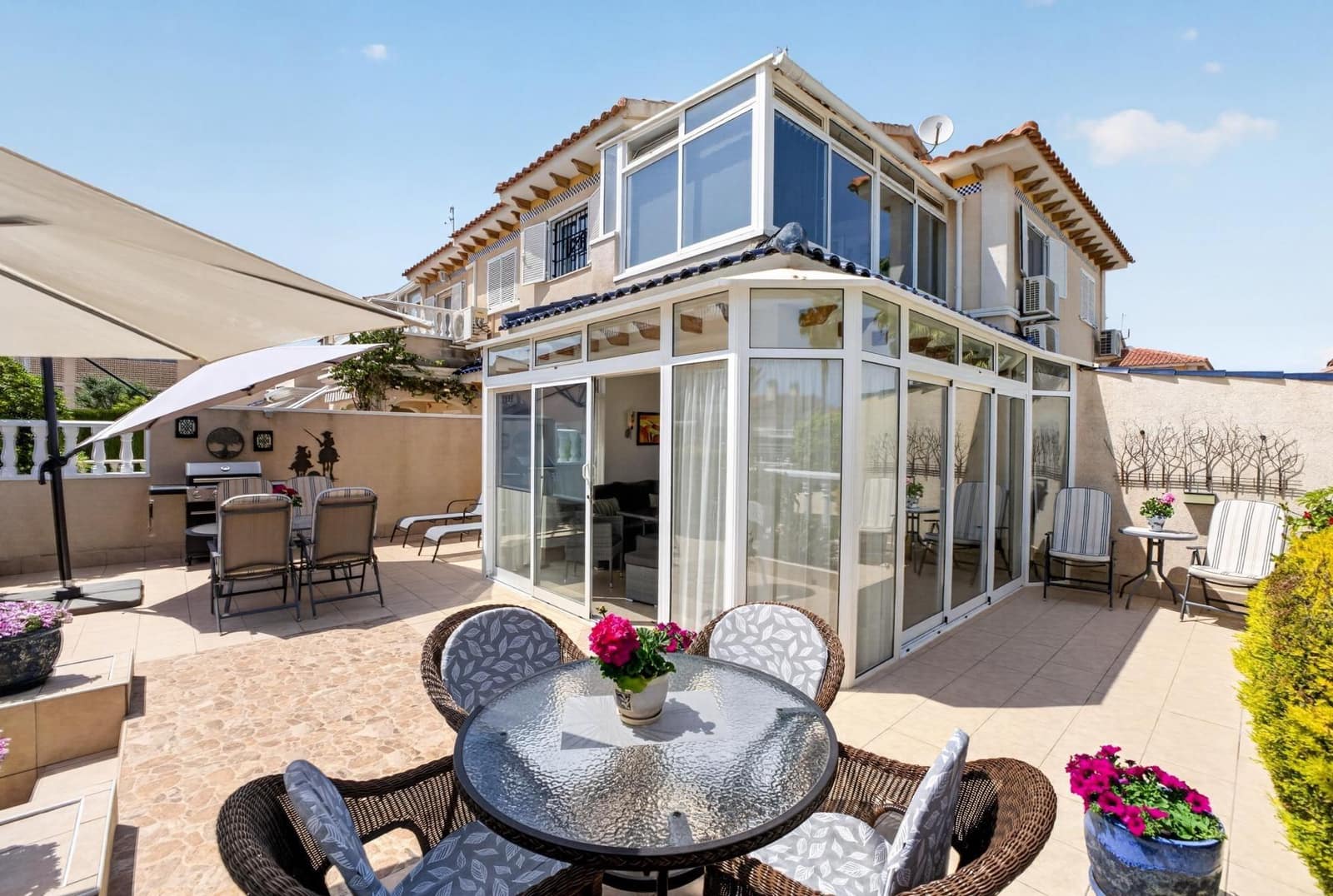 3 sovrum Hus till salu i Orihuela Costa - 290 000 € (Ref: 9983503)