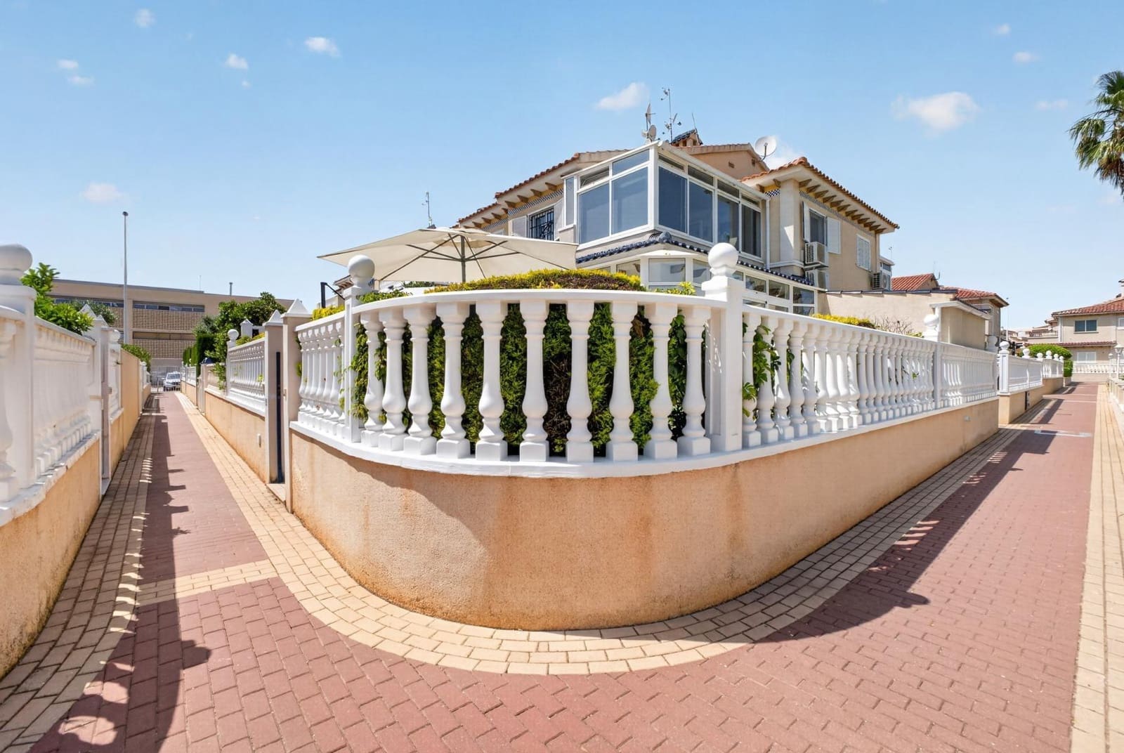 3 sovrum Hus till salu i Orihuela Costa - 290 000 € (Ref: 9983503)