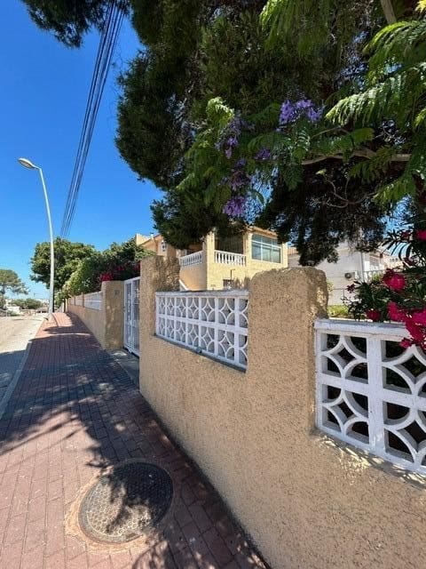 3 soverom Villa til salgs i Los Balcones - € 399 000 (Ref: 9983504)
