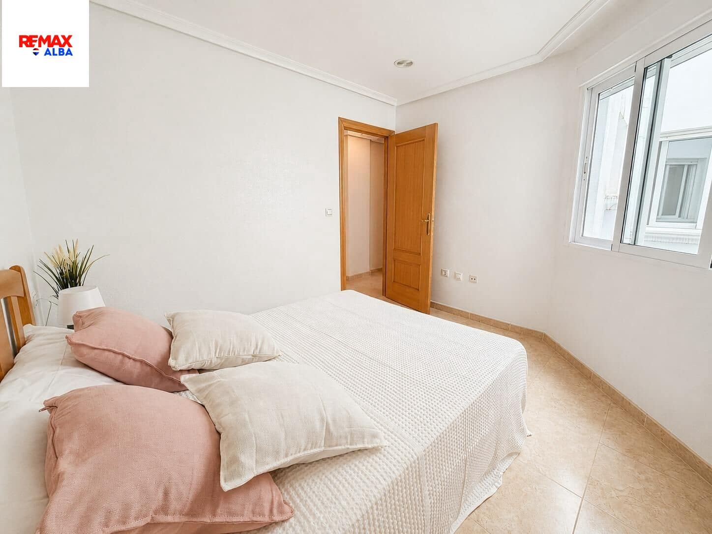 2 slaapkamer Appartement te koop in Torrevieja - € 179.500 (Ref: 9983506)