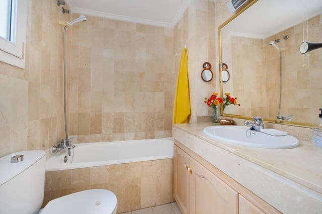 2 slaapkamer Penthouse te koop in Playa del Cura, Torrevieja - € 219.990 (Ref: 9983507)