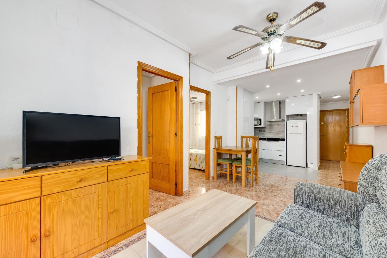 2 chambre Appartement à vendre à Torrevieja - 139 900 € (Ref: 9983509)