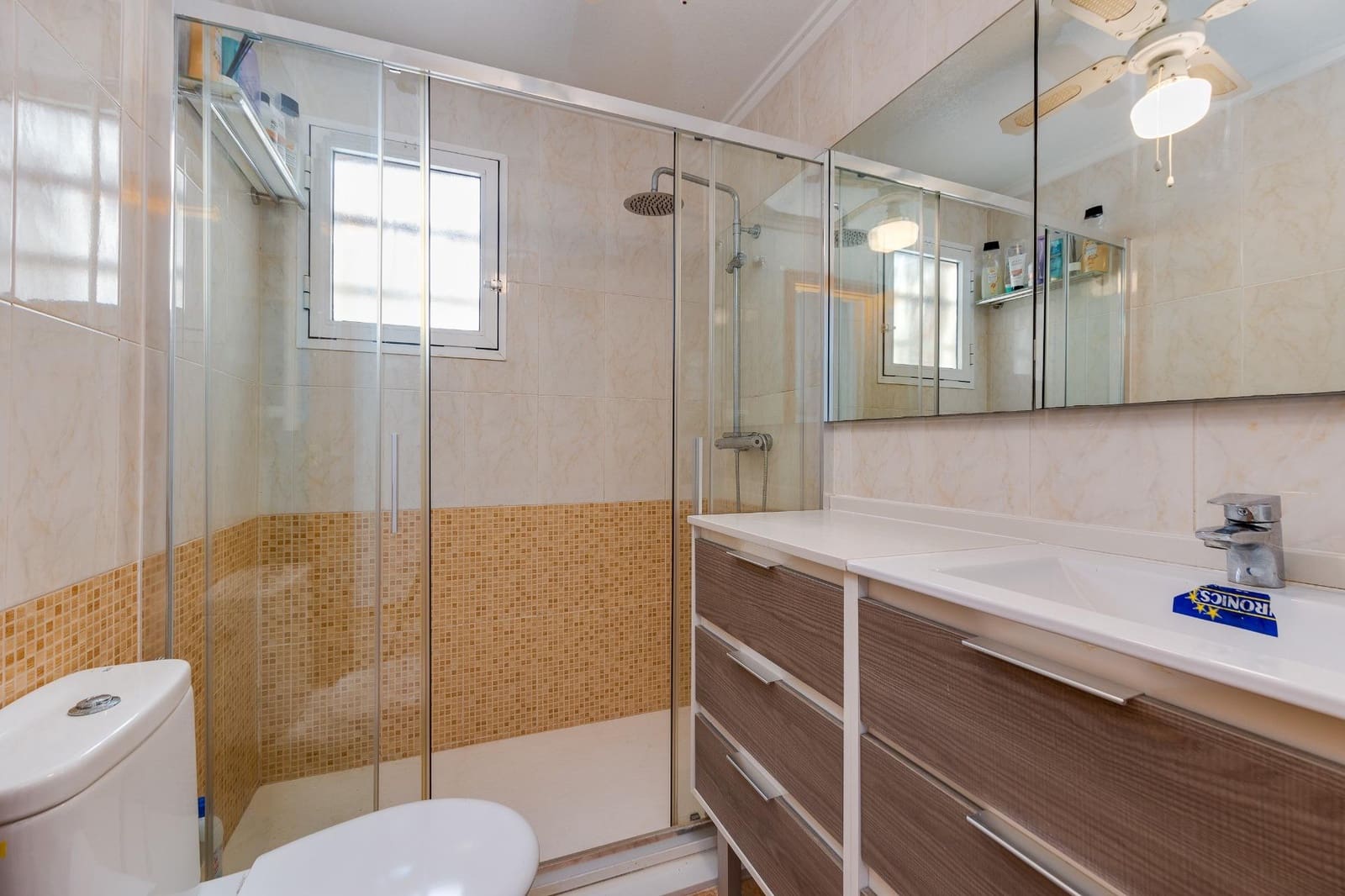 2 chambre Appartement à vendre à Torrevieja - 139 900 € (Ref: 9983509)