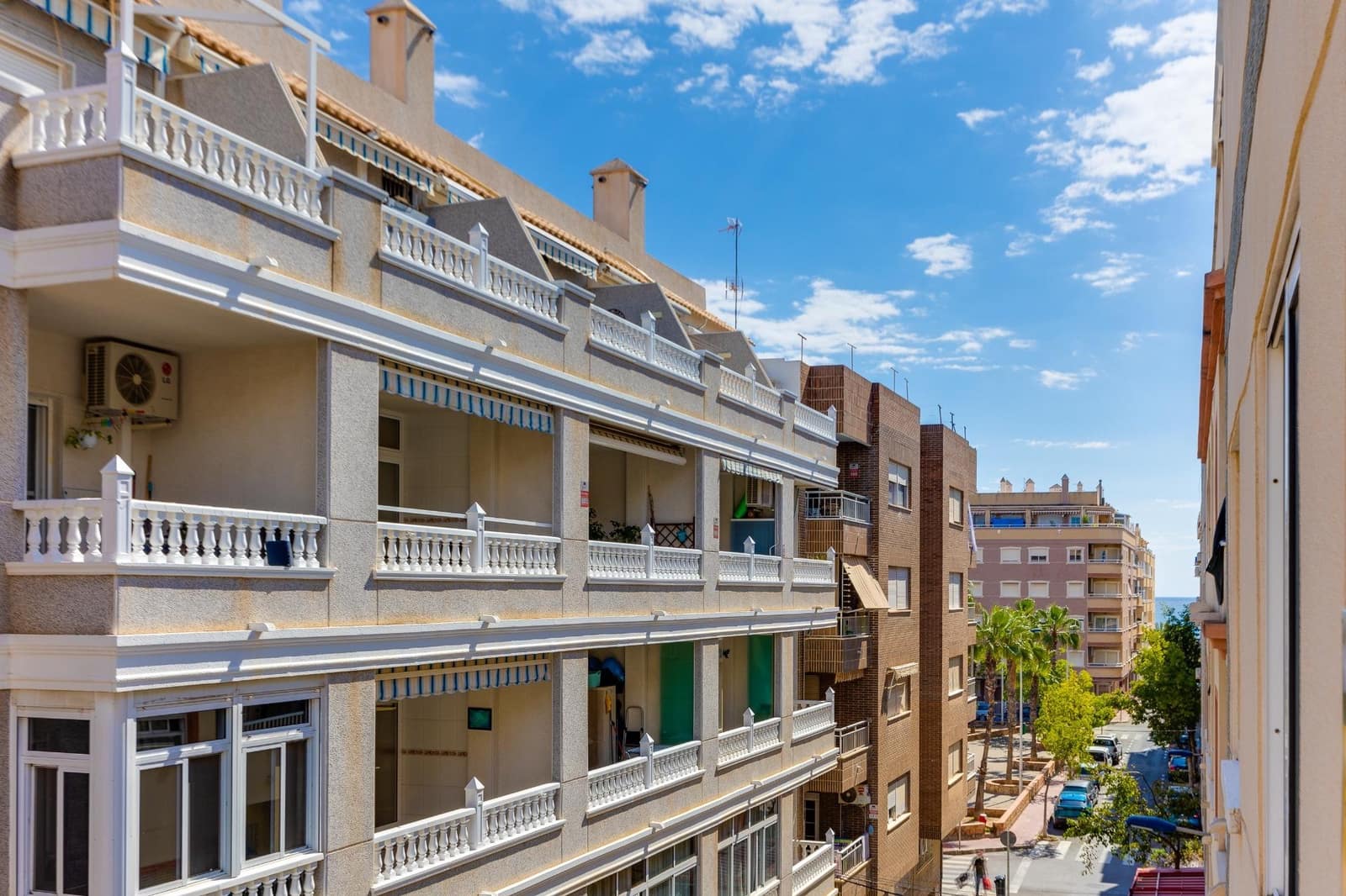 2 chambre Appartement à vendre à Torrevieja - 139 900 € (Ref: 9983509)