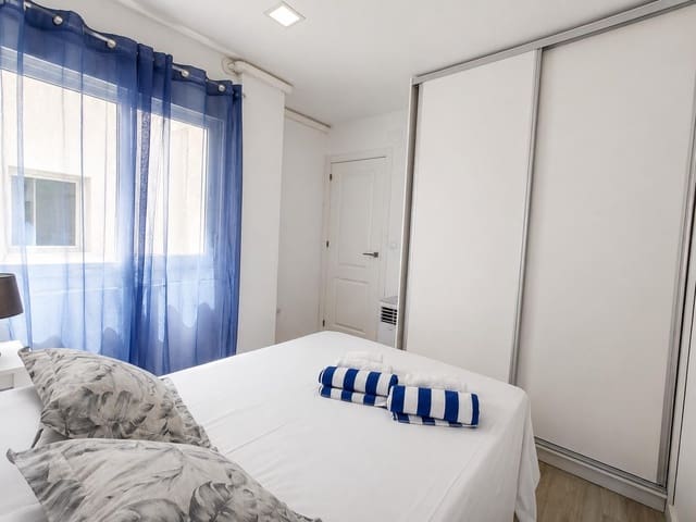 1 Zimmer Apartment zu verkaufen in Torrevieja - 119.000 € (Ref: 9983511)