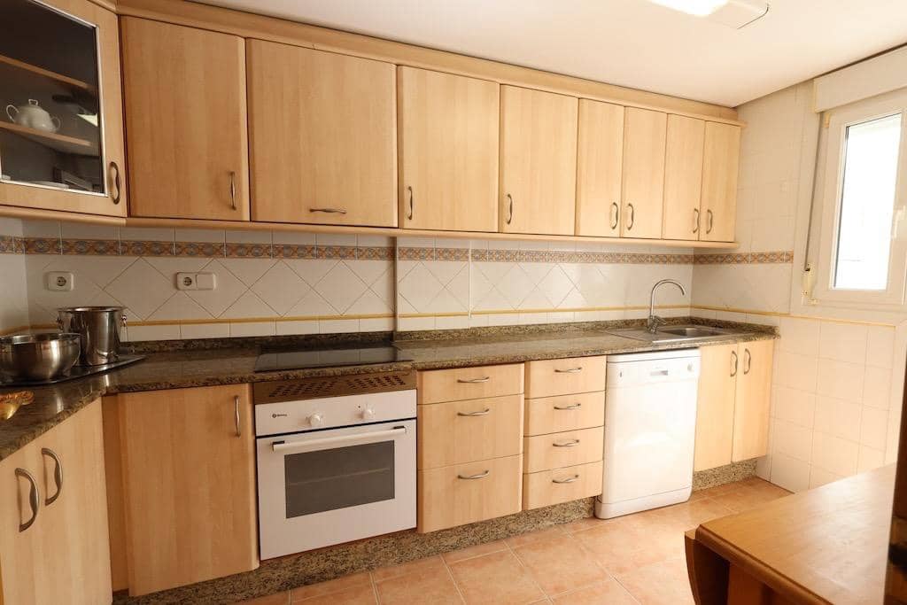 Chalet de 3 habitaciones en Orihuela Costa en venta - 390.000 € (Ref: 9983516)