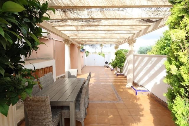 3 slaapkamer Villa te koop in Doña Pepa, Rojales - € 340.000 (Ref: 9983518)
