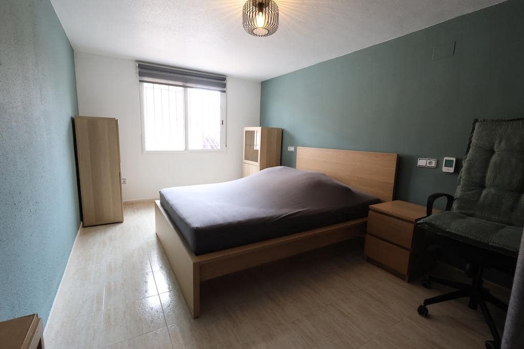 5 soverom Villa til salgs i Filipinas - € 385 000 (Ref: 9983519)