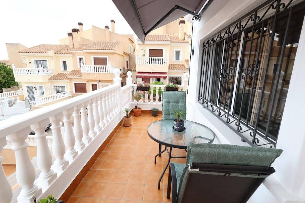 5 soverom Villa til salgs i Filipinas - € 385 000 (Ref: 9983519)