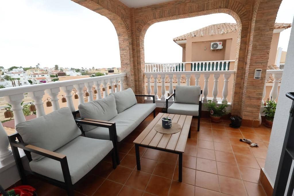 5 soverom Villa til salgs i Filipinas - € 385 000 (Ref: 9983519)