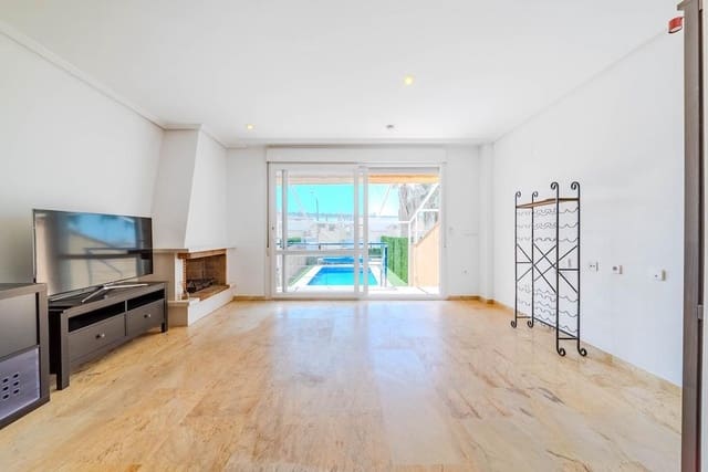 3 soveværelse Villa til salg i Campoamor, Orihuela - € 450.000 (Ref: 9983520)