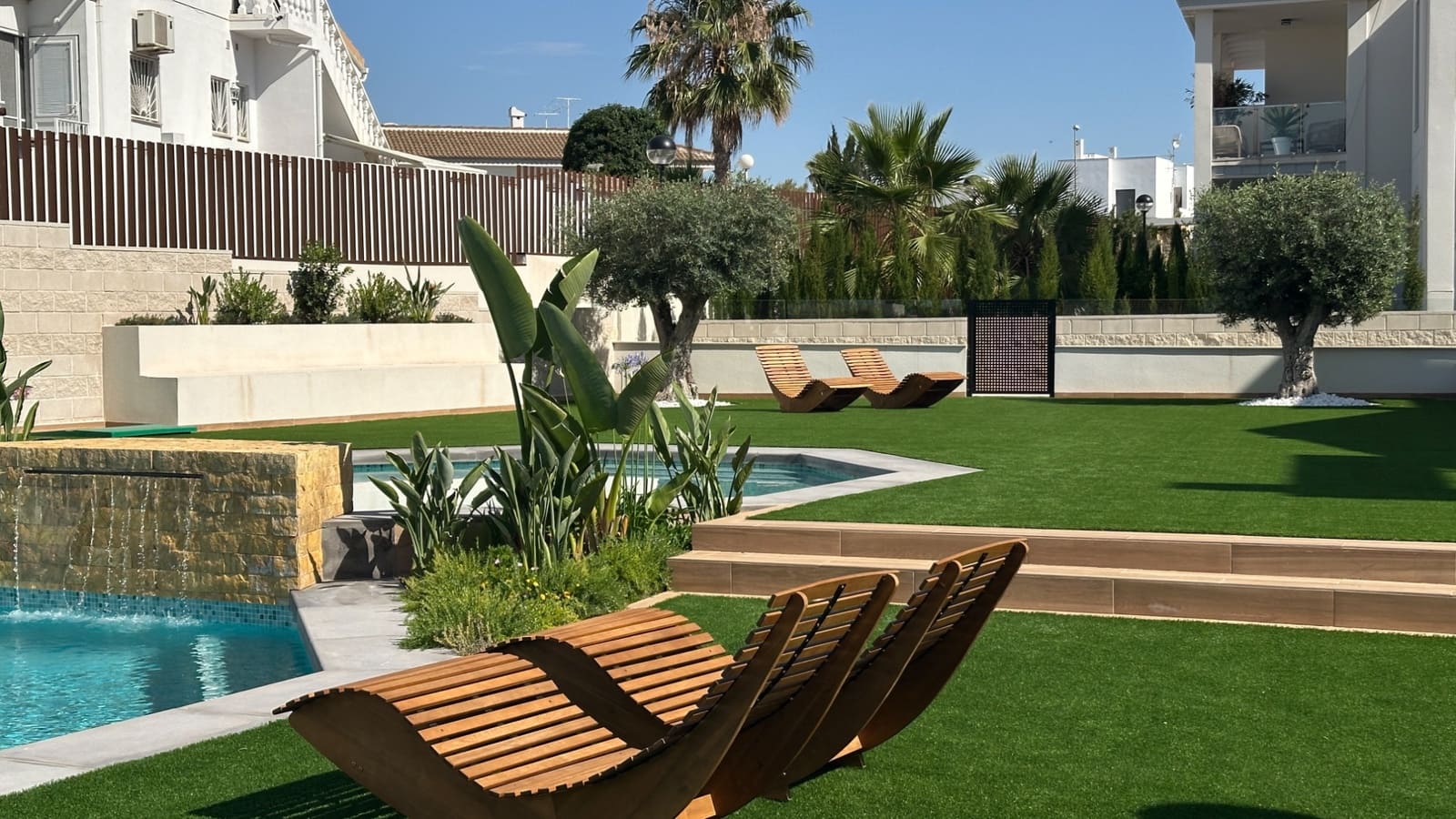 2 bedroom Bungalow for sale in Ciudad Quesada - € 359,000 (Ref: 9983523)